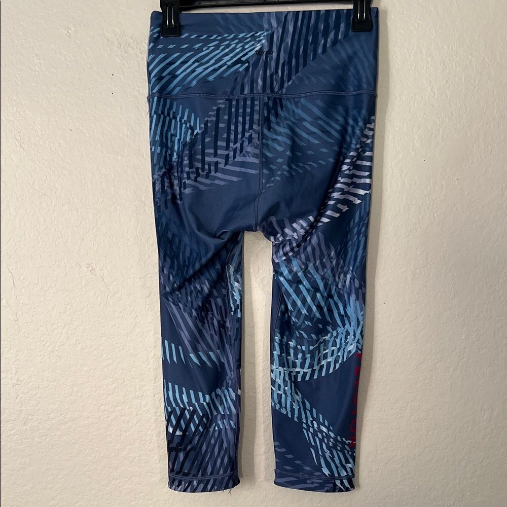 Like New!  Peloton WITH collab- Zepheria High Rise Waist Capr and Brai in Size M - Picture 6 of 16